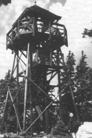 Aussichtsturm auf dem Schwarzen Berg