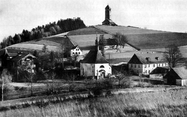 Neuroder Annaberg mit Annaturm