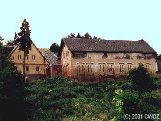 Gottwald-Hof von der Stra&szlig;e II